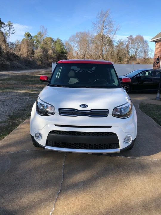 2018 Kia Soul - Image 3 of 10