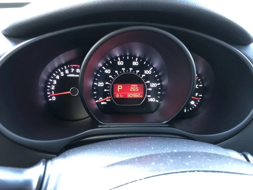 2018 Kia Soul - Image 8 of 10