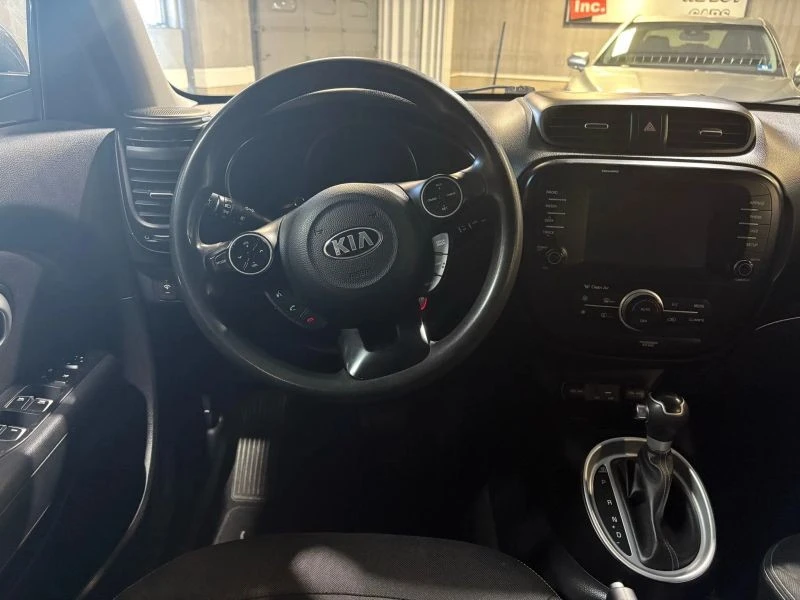 2018 Kia Soul - Image 11 of 12