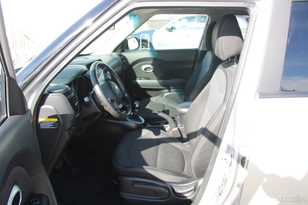 2018 Kia Soul - Image 12 of 21