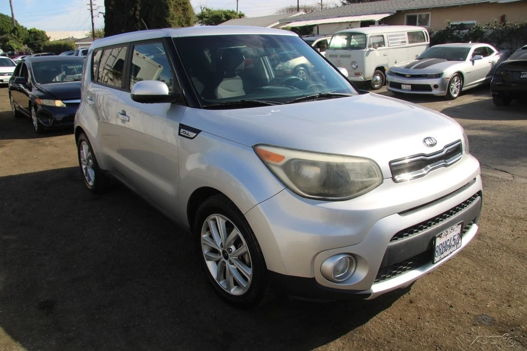 2018 Kia Soul - Image 8 of 21