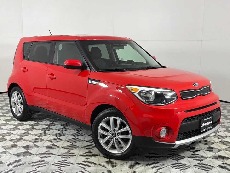 2018 Kia Soul - Image 2 of 12