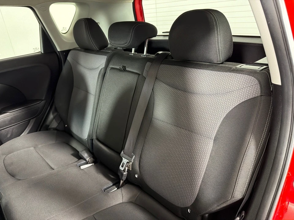 2018 Kia Soul - Image 18 of 21