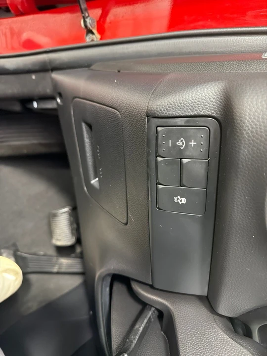2018 Kia Soul - Image 12 of 21