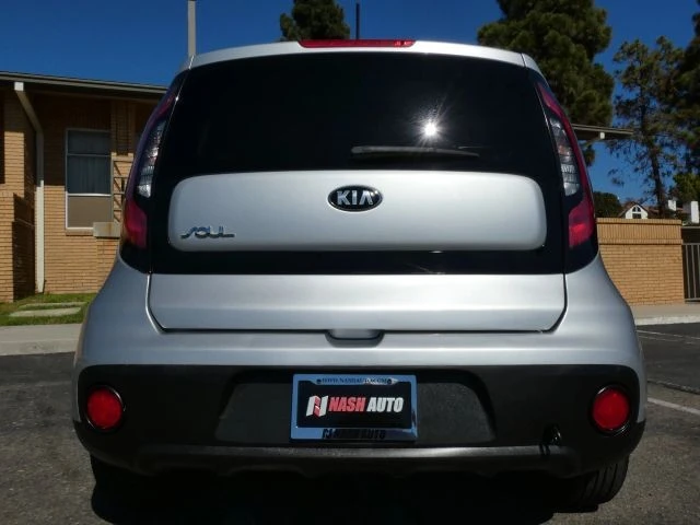 2018 Kia Soul - Image 10 of 21