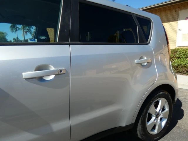 2018 Kia Soul - Image 14 of 21
