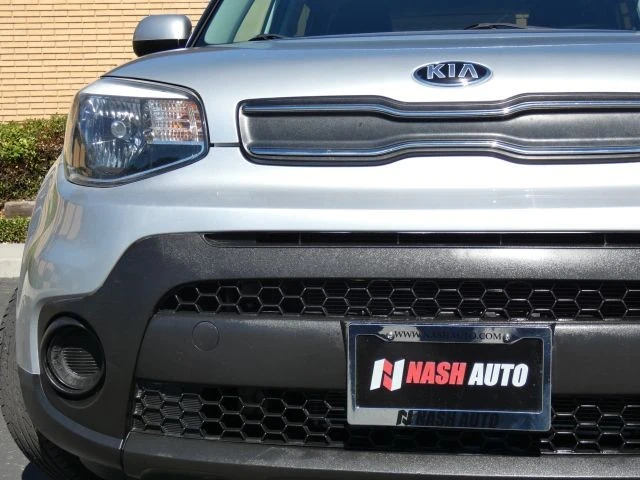 2018 Kia Soul - Image 18 of 21