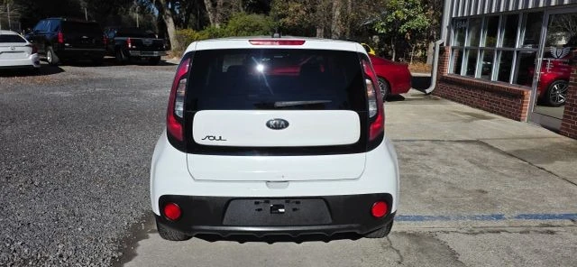 2018 Kia Soul - Image 7 of 21
