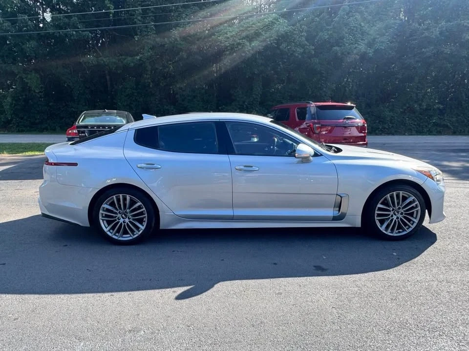 2018 Kia Stinger - Image 4 of 20