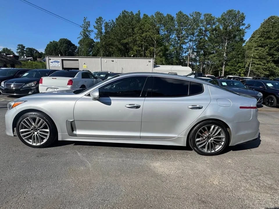 2018 Kia Stinger - Image 8 of 20