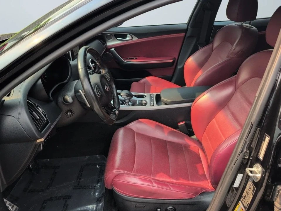 2018 Kia Stinger - Image 7 of 13