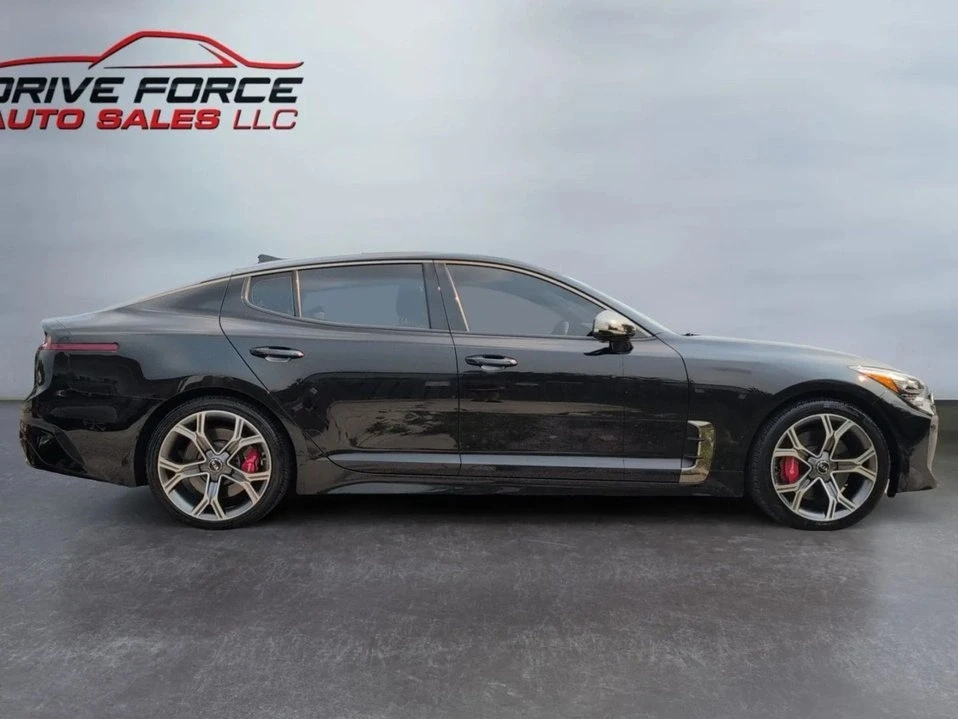 2018 Kia Stinger - Image 5 of 13