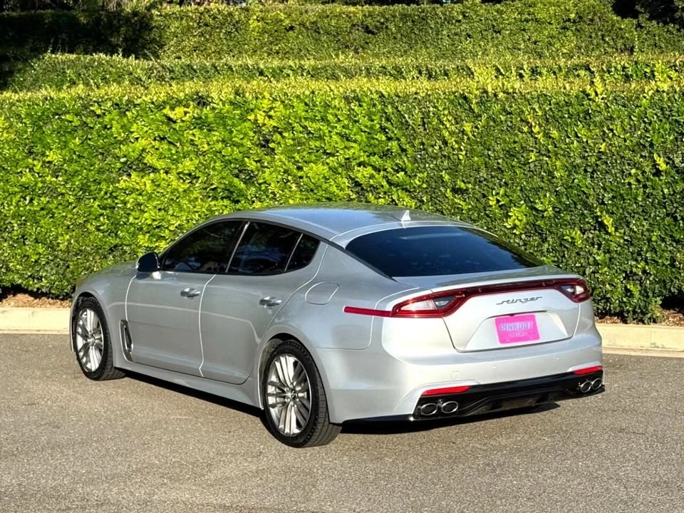 2018 Kia Stinger - Image 14 of 20