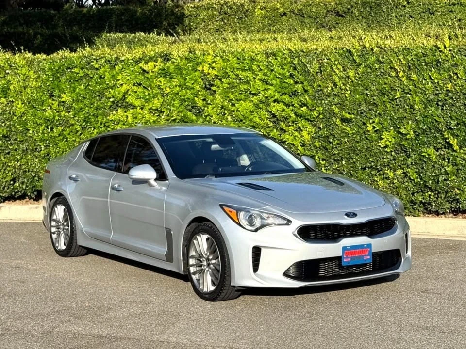 2018 Kia Stinger - Image 15 of 20