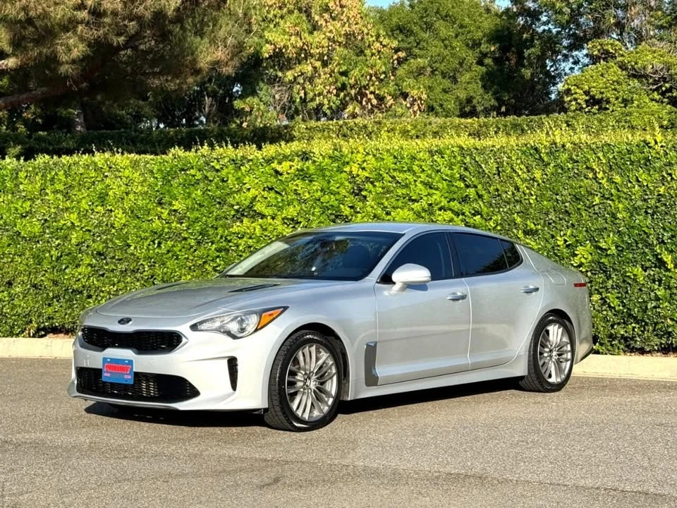 2018 Kia Stinger - Image 9 of 20