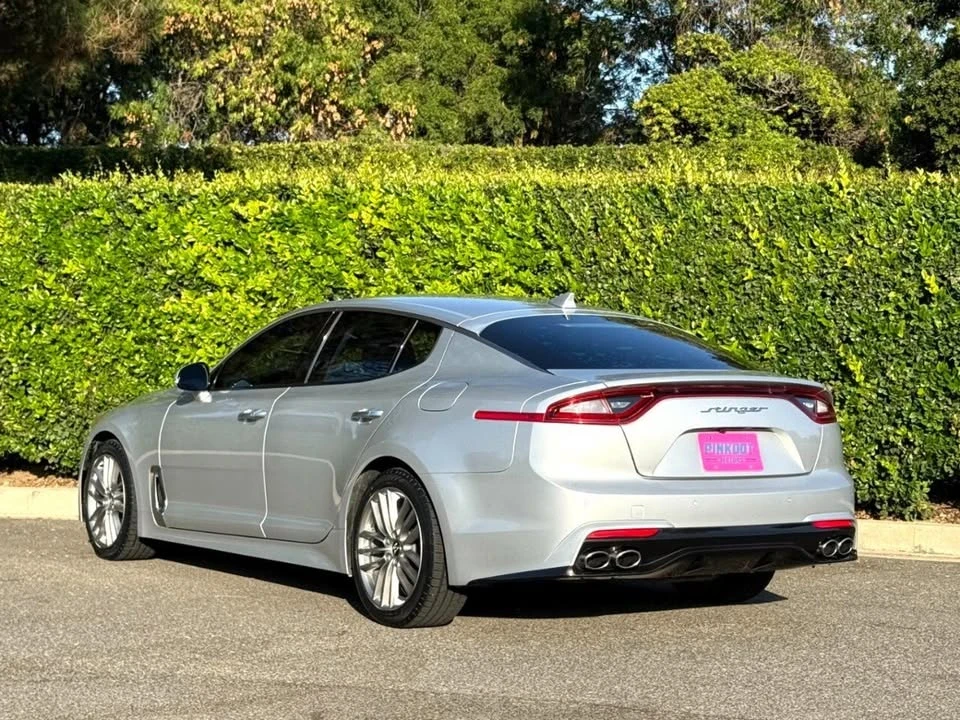 2018 Kia Stinger - Image 16 of 20