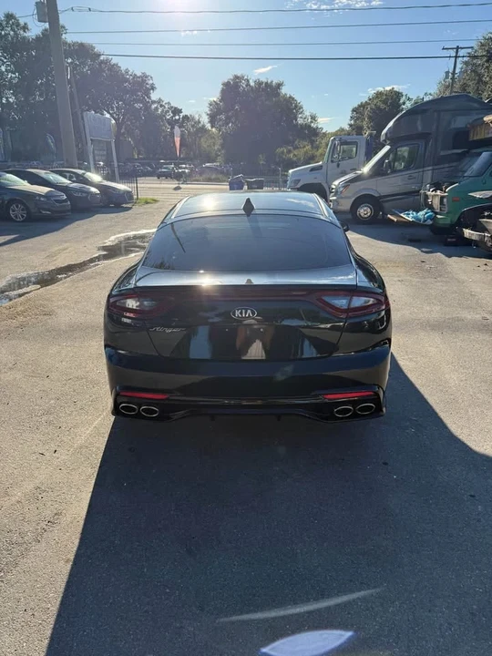2018 Kia Stinger - Image 3 of 8