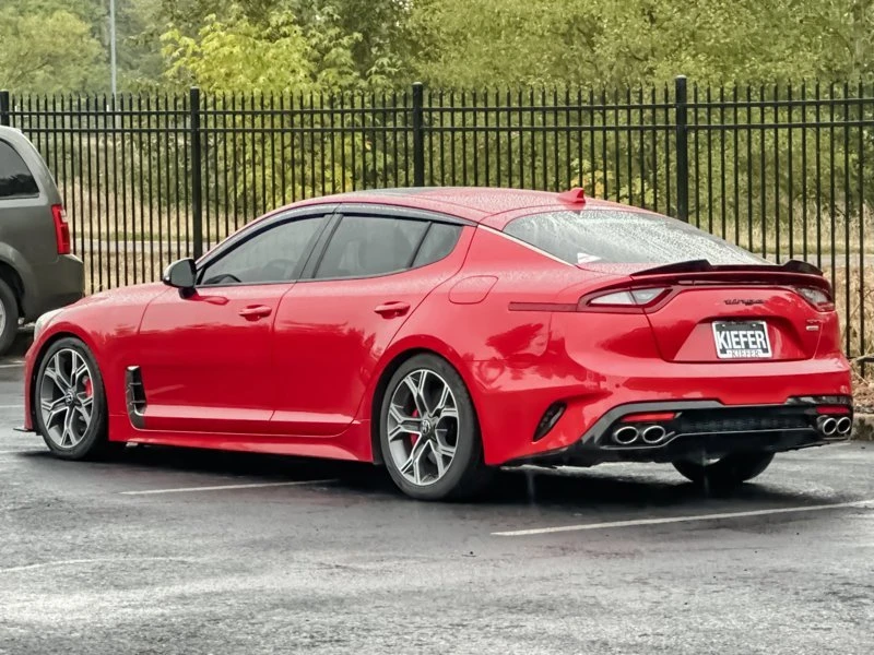 2018 Kia Stinger - Image 5 of 19