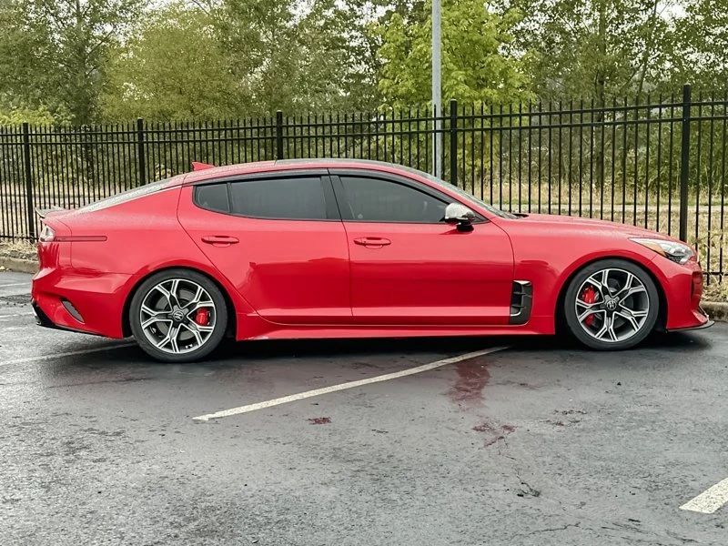 2018 Kia Stinger - Image 2 of 19