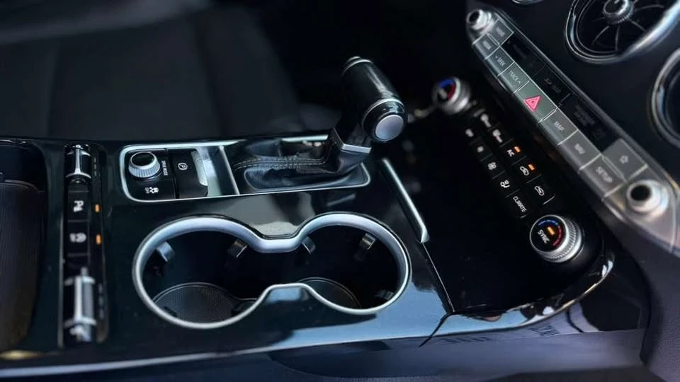 2018 Kia Stinger - Image 10 of 19