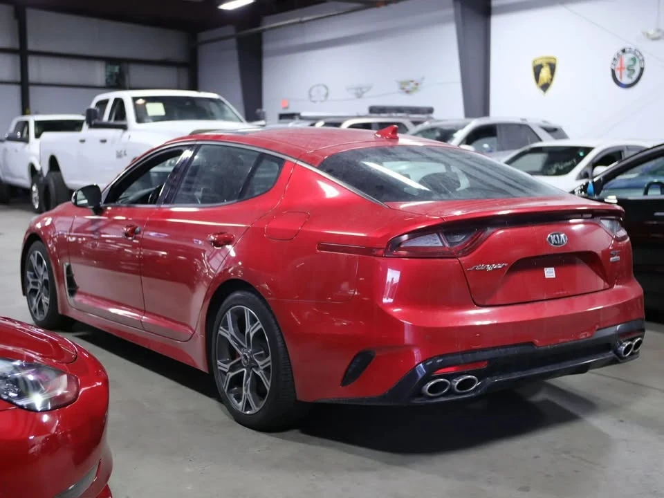 2018 Kia Stinger - Image 3 of 9