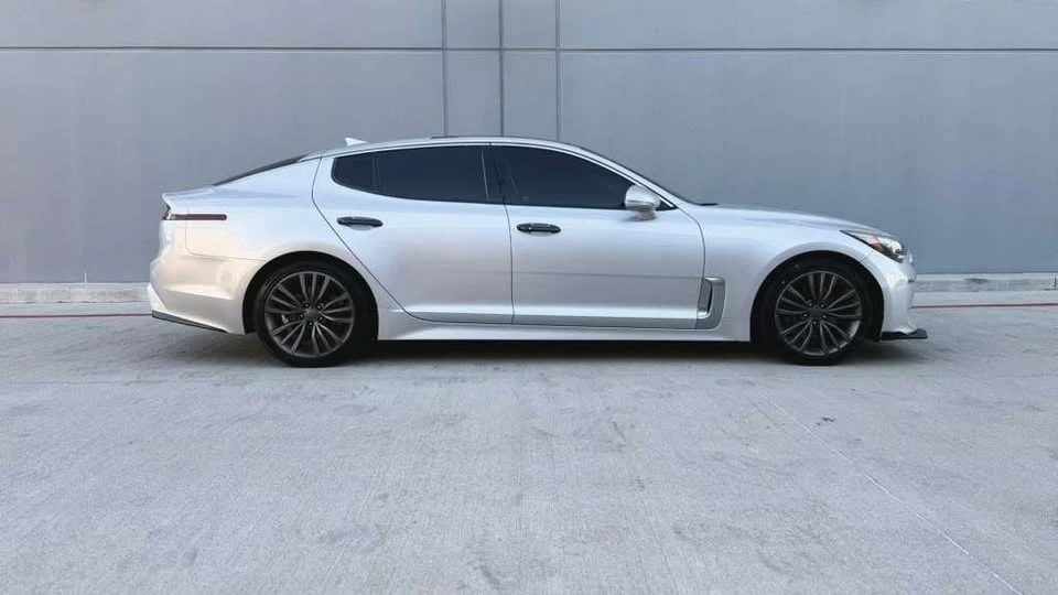 2018 Kia Stinger - Image 4 of 19