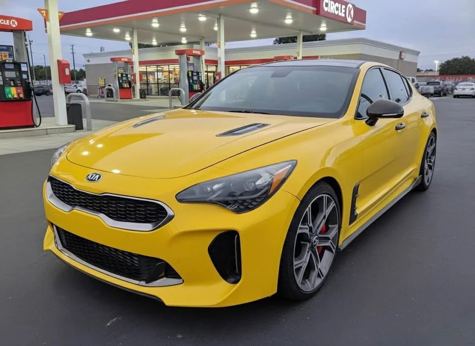 2018 Kia Stinger - Image 2 of 6