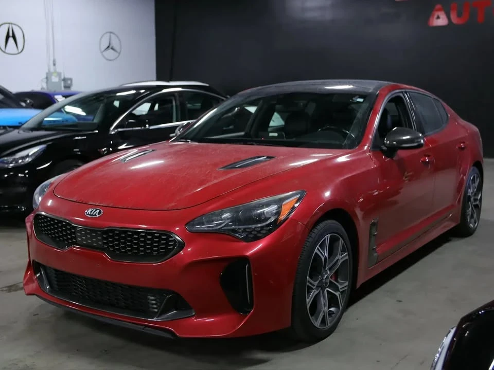 2018 Kia Stinger - Image 2 of 9