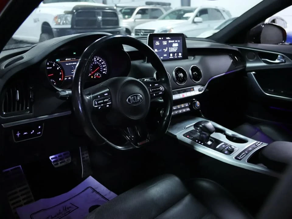2018 Kia Stinger - Image 5 of 9
