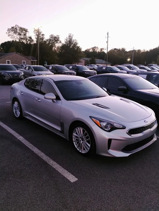 2018 Kia Stinger - Image 9 of 11