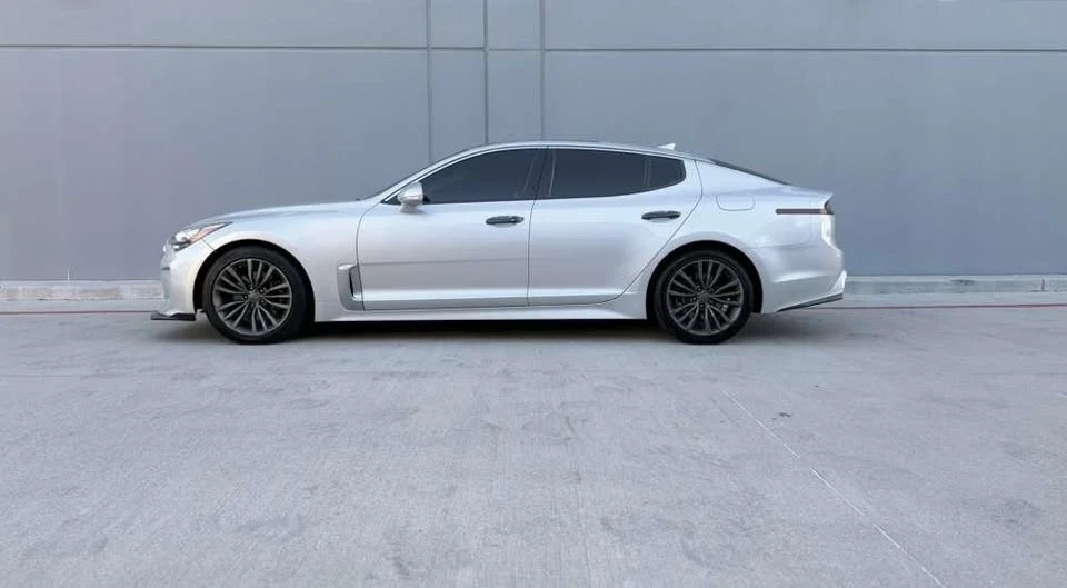 2018 Kia Stinger - Image 5 of 19