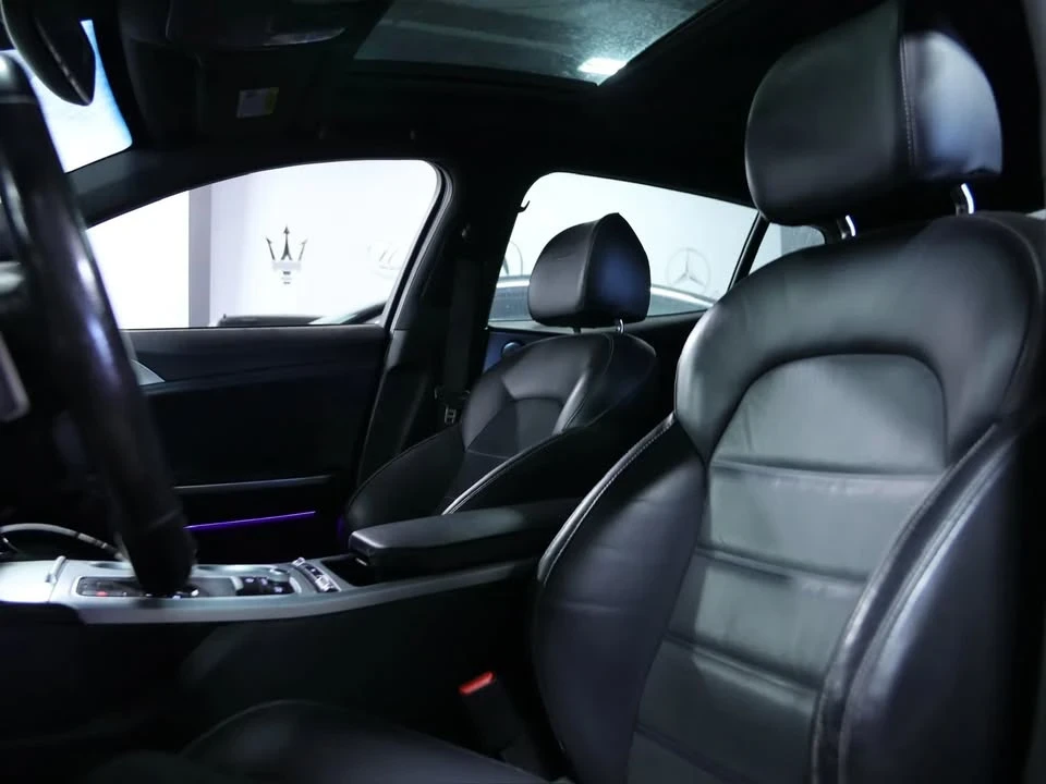 2018 Kia Stinger - Image 7 of 9