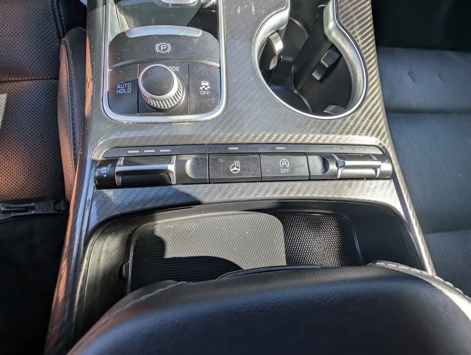 2018 Kia Stinger - Image 14 of 20
