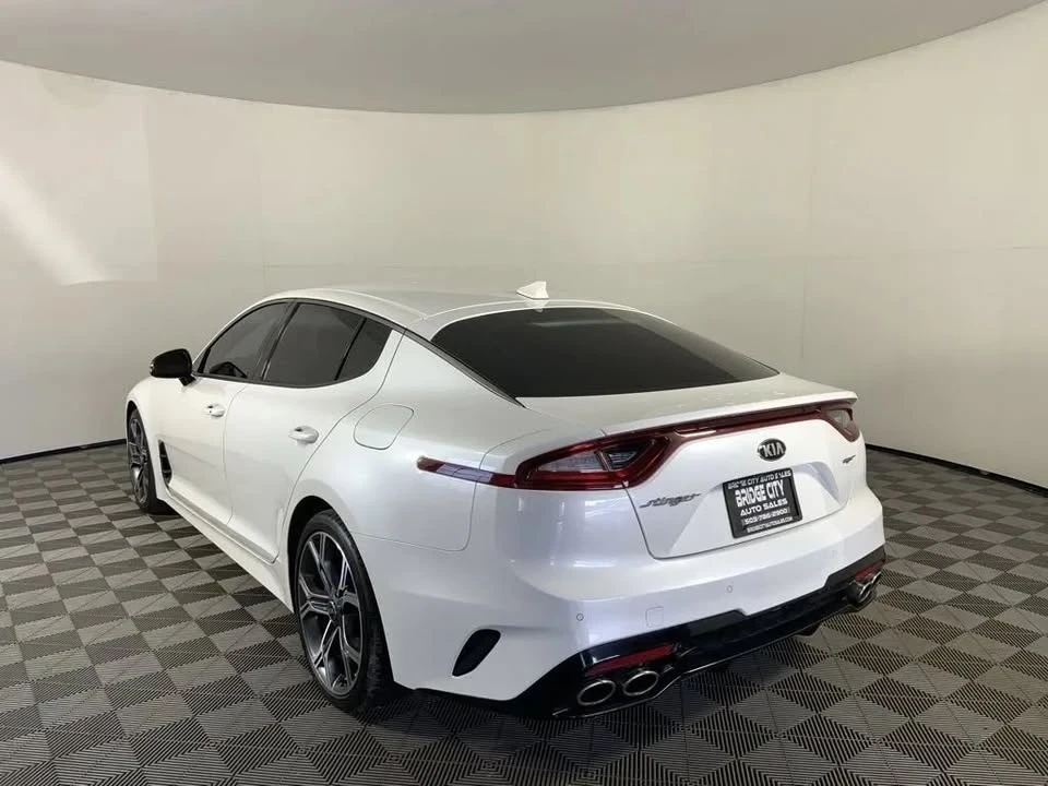 2018 Kia Stinger - Image 7 of 20