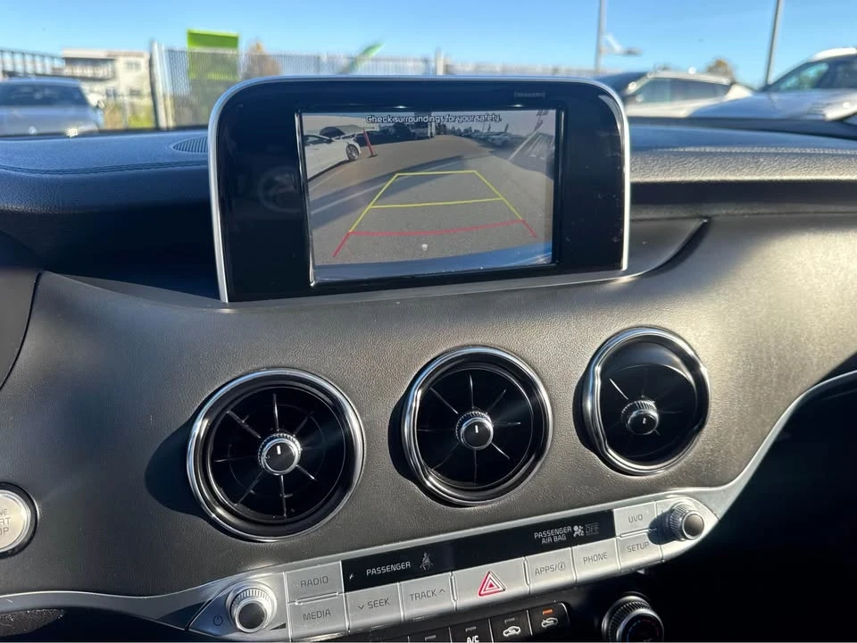 2018 Kia Stinger - Image 19 of 19