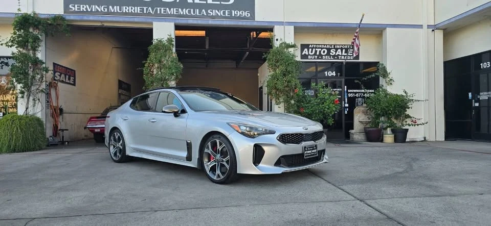 2018 Kia Stinger - Image 2 of 19