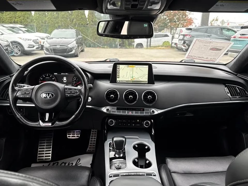 2018 Kia Stinger - Image 7 of 10