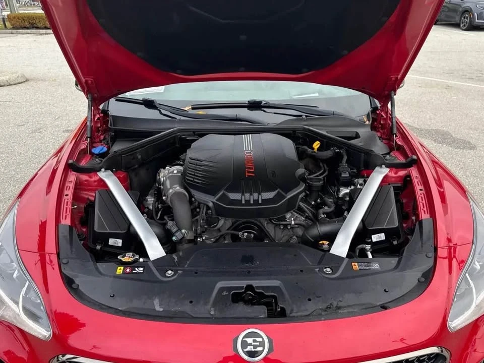 2018 Kia Stinger - Image 5 of 10