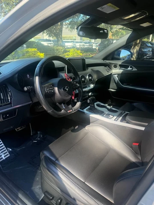 2018 Kia Stinger - Image 5 of 10
