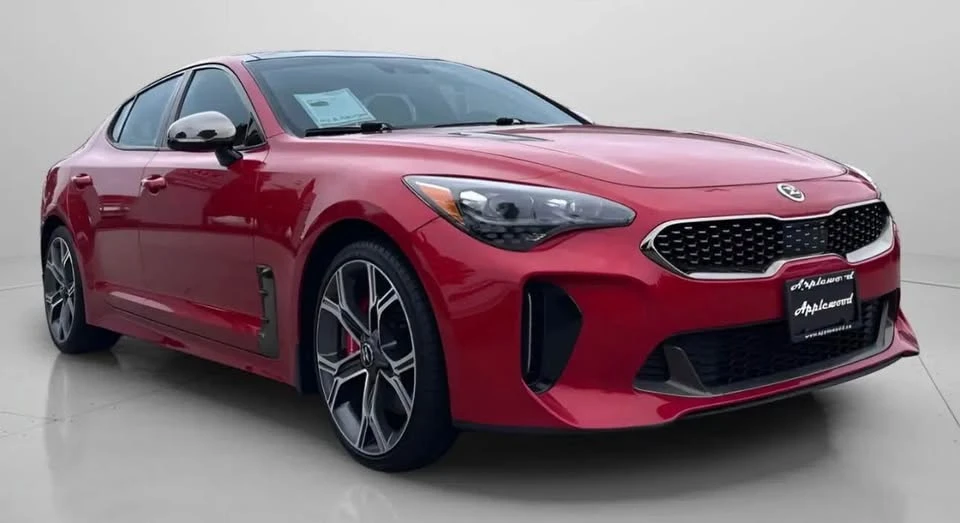 2018 Kia Stinger - Image 2 of 10