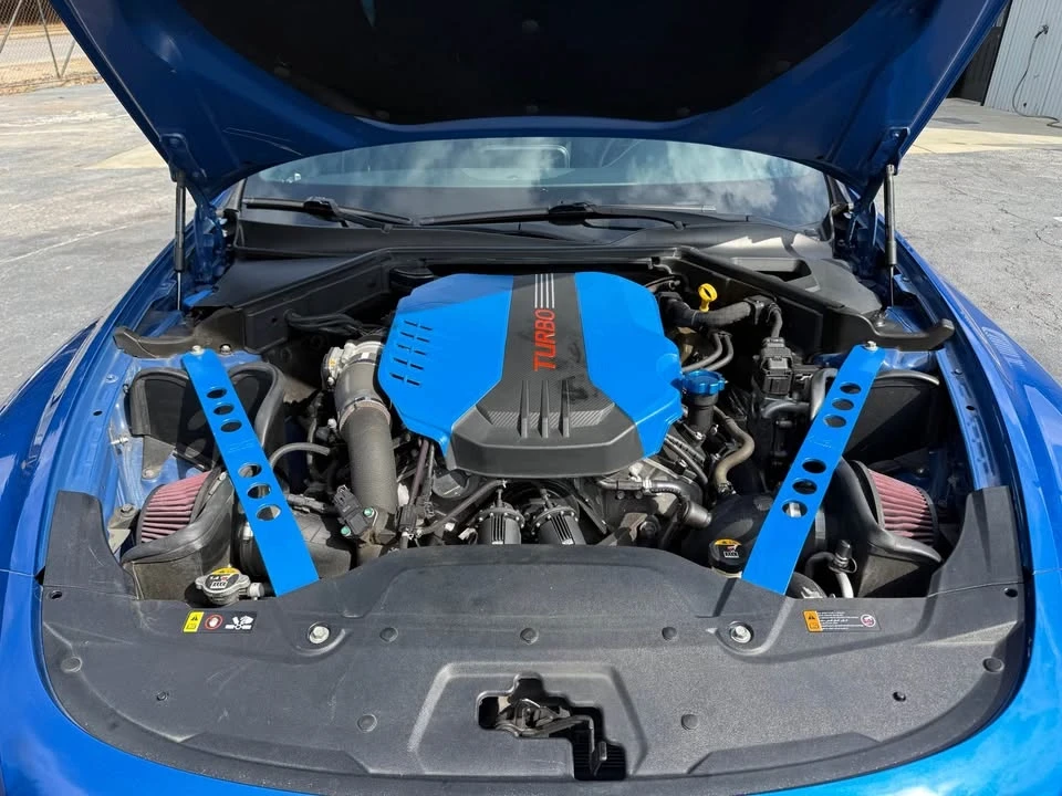2018 Kia Stinger - Image 17 of 18