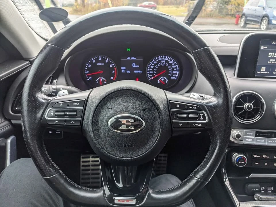 2018 Kia Stinger - Image 6 of 8