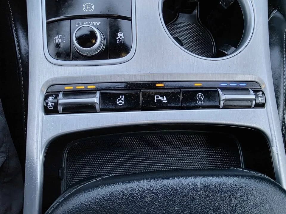 2018 Kia Stinger - Image 9 of 17