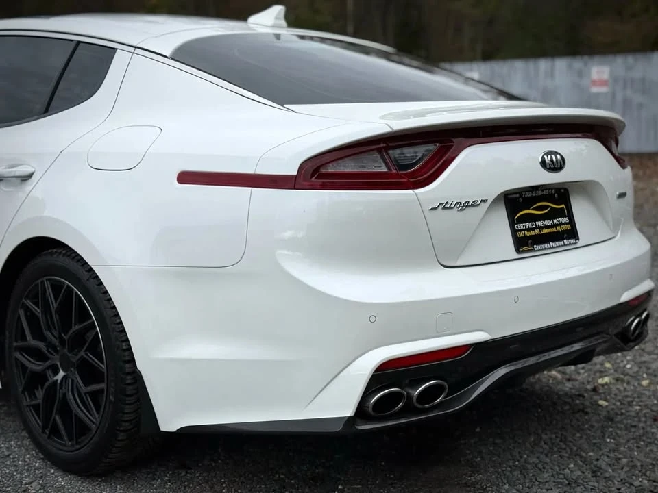 2018 Kia Stinger - Image 7 of 20