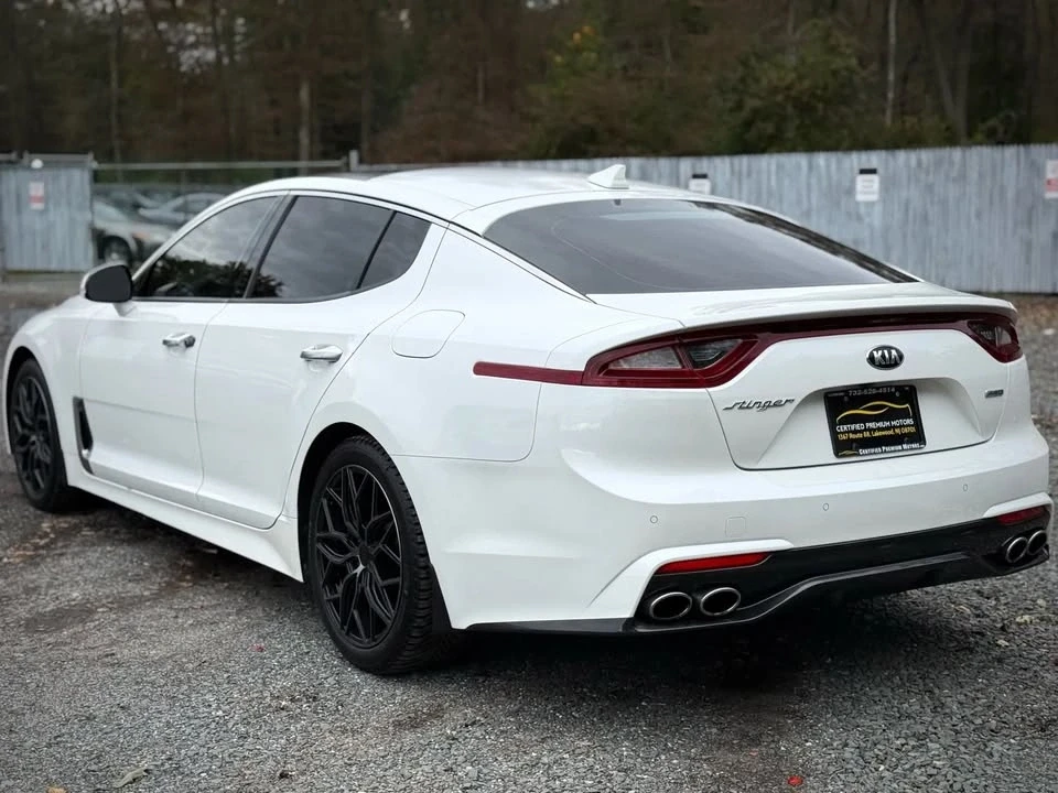 2018 Kia Stinger - Image 6 of 20