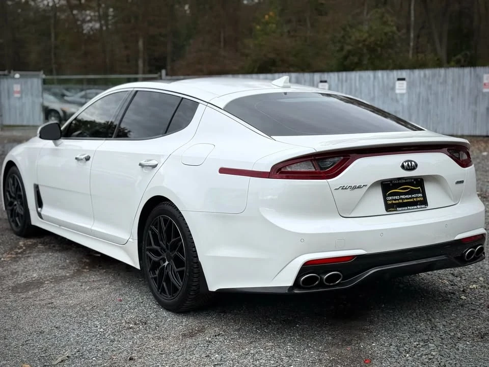 2018 Kia Stinger - Image 6 of 20