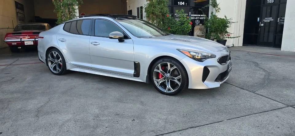 2018 Kia Stinger - Image 4 of 19
