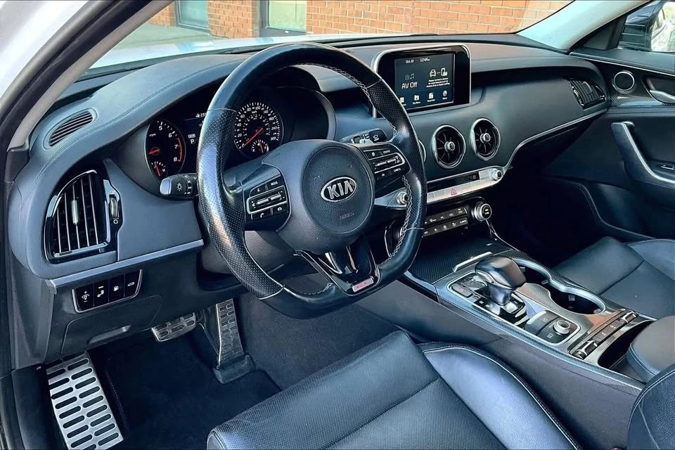 2018 Kia Stinger - Image 19 of 19