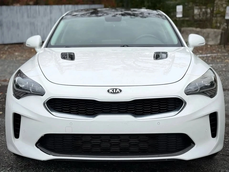 2018 Kia Stinger - Image 16 of 20
