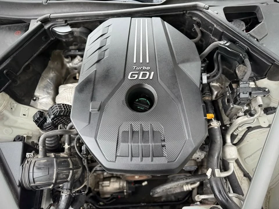 2018 Kia Stinger - Image 18 of 20